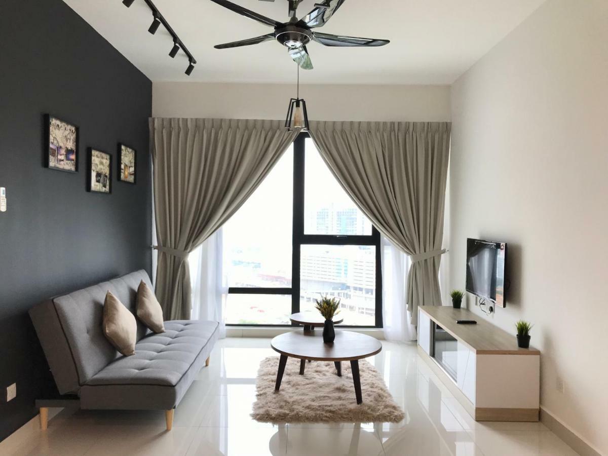 ジョホールバルMosaic Souhtkey Highfloor 2Br 2-6Pax 5Mins Jbciq&Sentosaアパートメント エクステリア 写真
